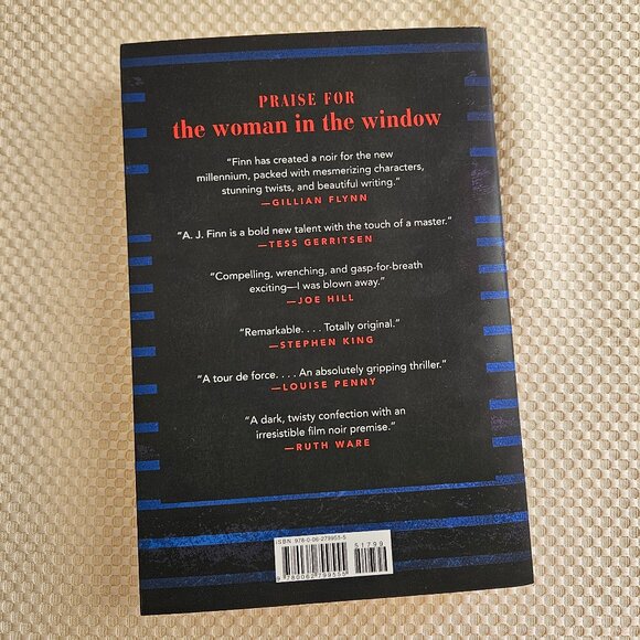 4/$40 The Woman in the Window: A‎ Novel by AJ Finn - Paperback - Picture 8 of 8